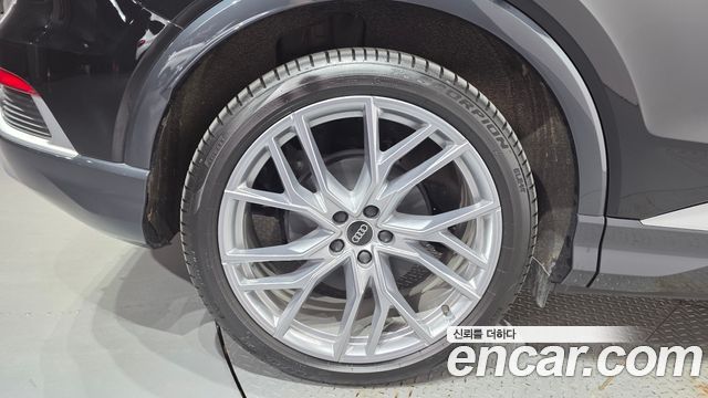 Audi Q4 e-tron из Кореи Encar